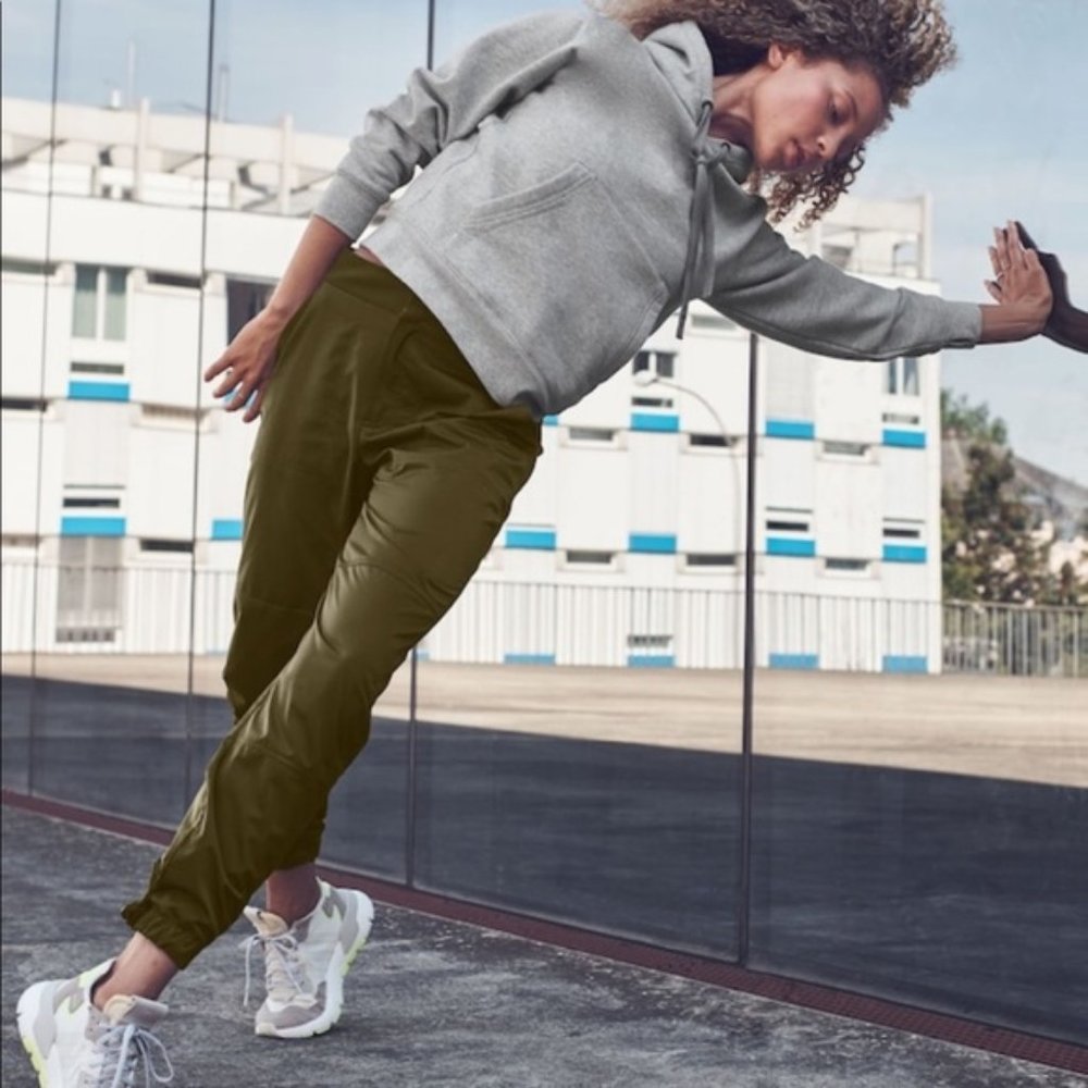 Athleta Radiant Jogger Pants - NWT!